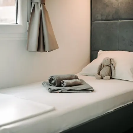 Sea House Pool & Jacuzzi, Bikes, Sup - Privilege Point & Ferienhaus Selce