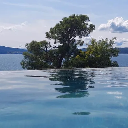 Sea House Pool & Jacuzzi, Bikes, Sup - Privilege Point & *