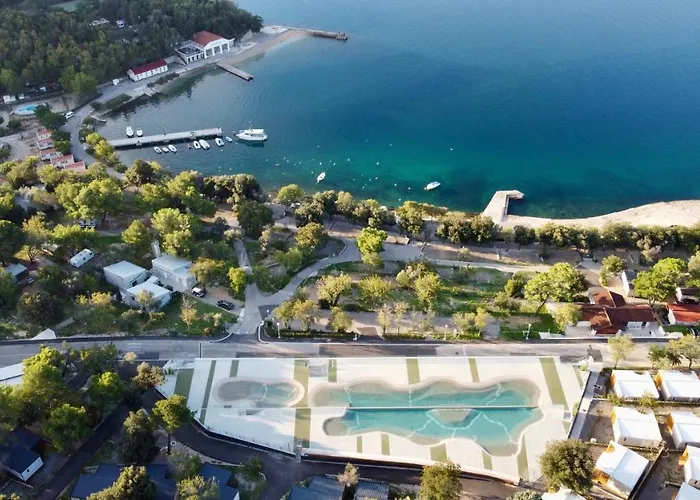 Sea House Pool & Jacuzzi, Bikes, Sup - Privilege Point & Vakantiehuis Selce