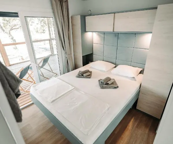 Sea House Pool & Jacuzzi, Bikes, Sup - Privilege Point & *