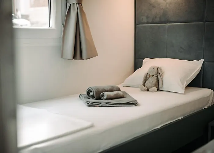 Sea House Pool & Jacuzzi, Bikes, Sup - Privilege Point & Vakantiehuis Selce