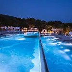 Sea House Pool & Jacuzzi, Bikes, Sup - Privilege Point & *