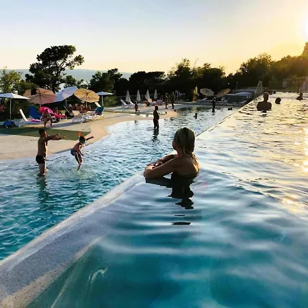 Sea House Pool & Jacuzzi, Bikes, Sup - Privilege Point & *