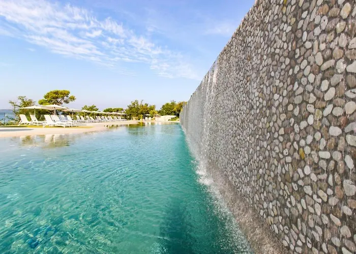 Feriehus Sea House Pool & Jacuzzi, Bikes, Sup - Privilege Point & Selce